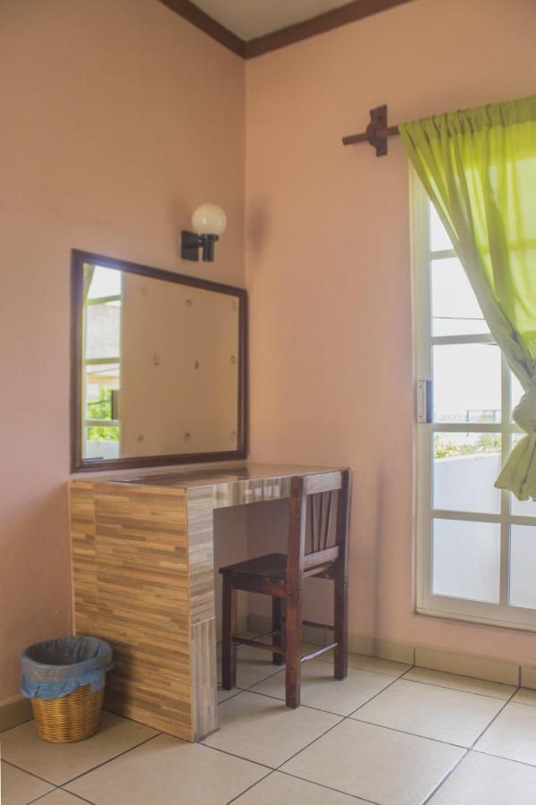 Hotel Casa Juanita Puerto Escondido  Kültér fotó